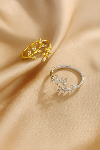 FEMI Eternal Leaf Ring